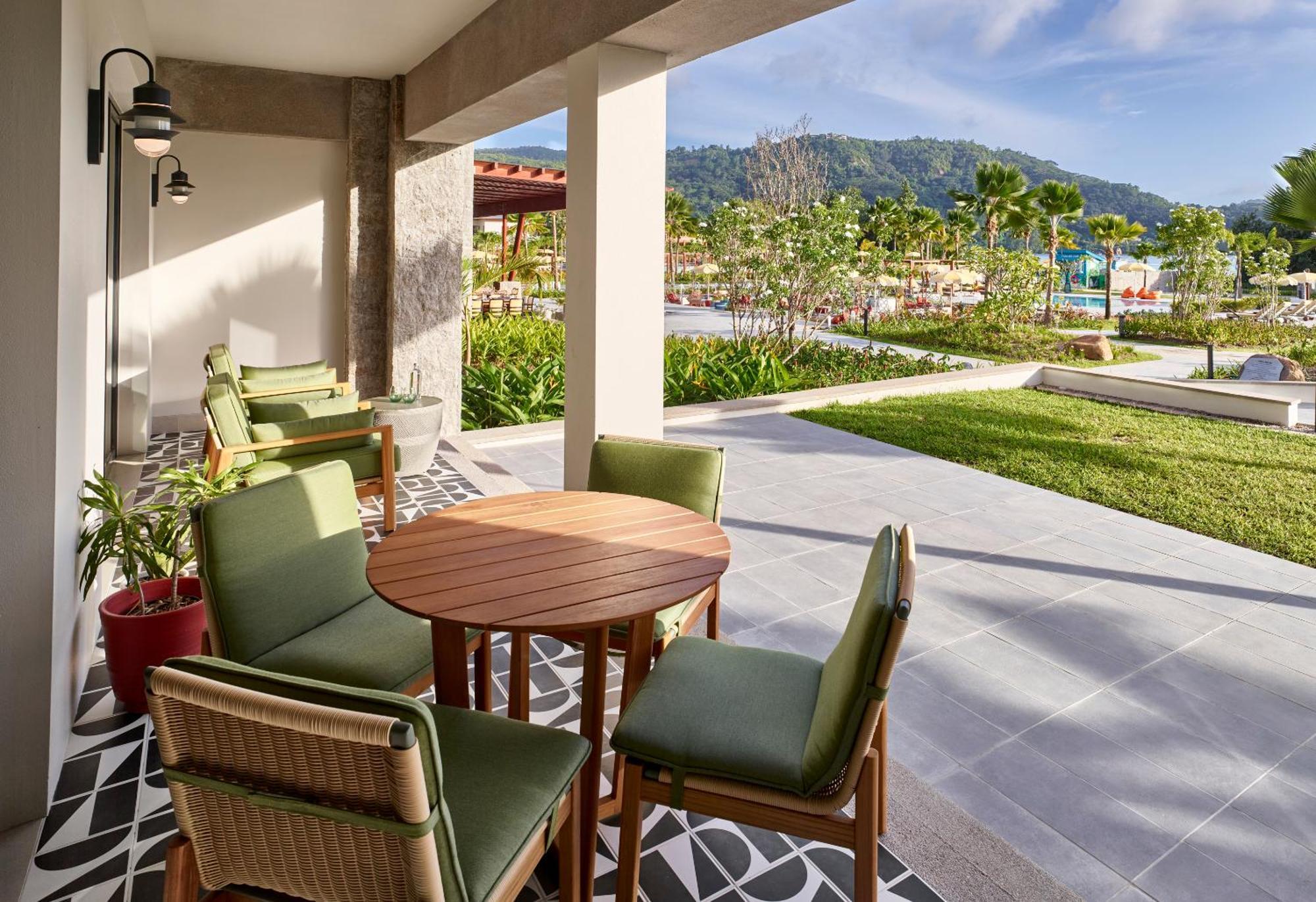 Canopy By Hilton Seychelles Resort 4*